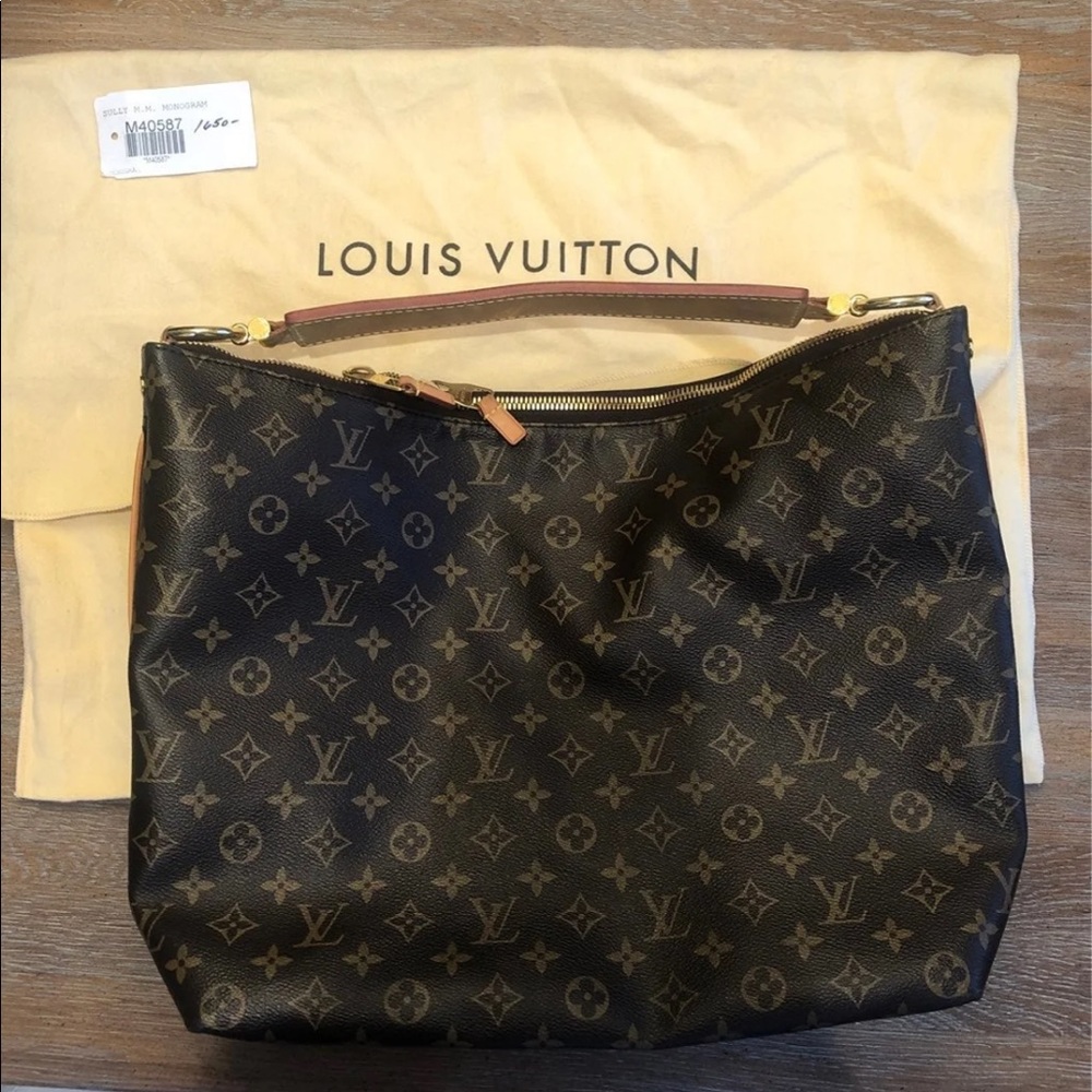Louis Vuitton Sully M.M. Monogram Bag